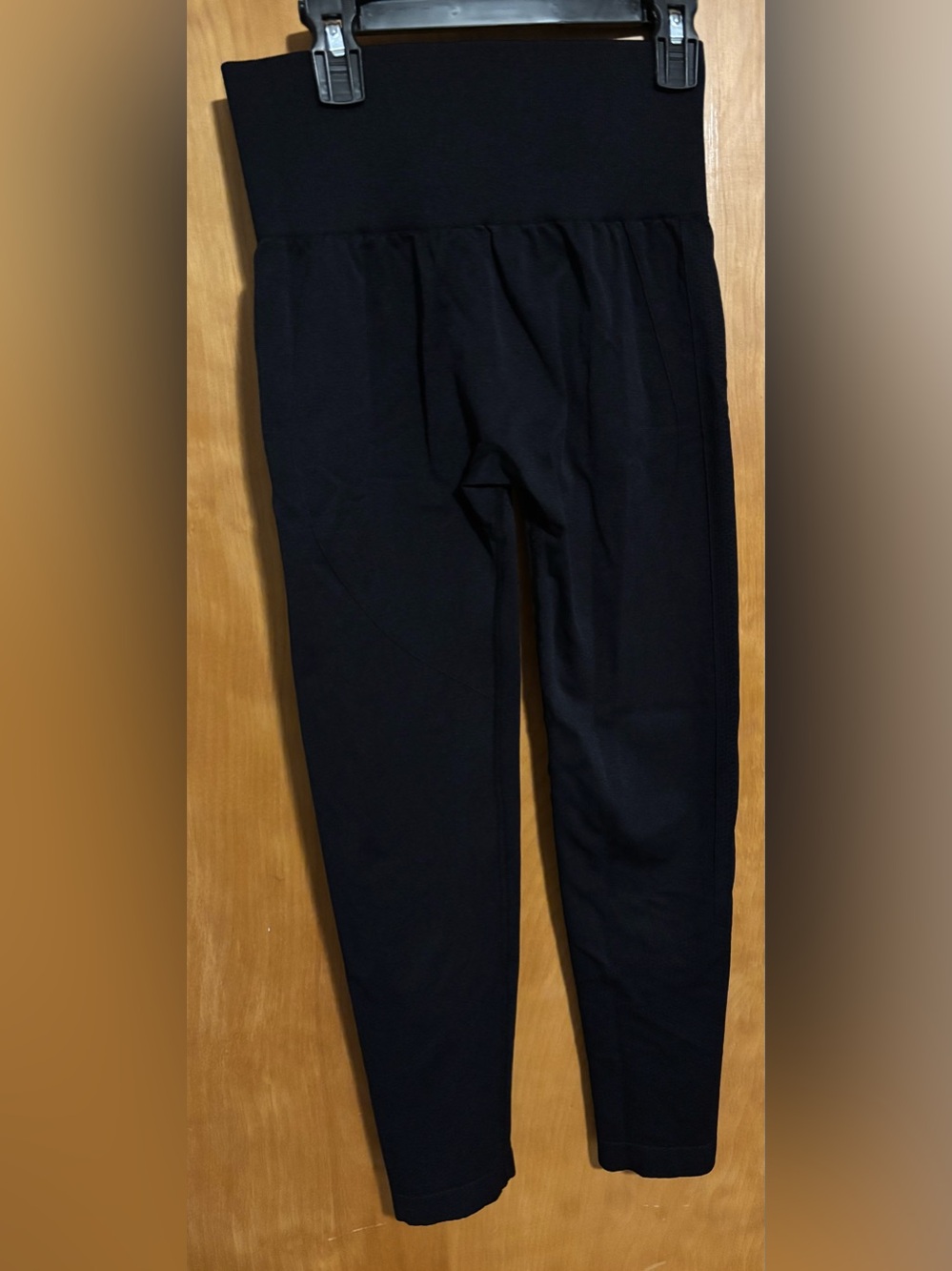 HALARA Leggings - Women Active Workout Legging - Black - Medium - Picture 6 of 7